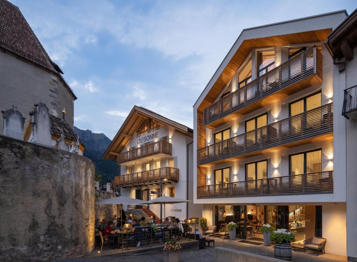 Alpin & Stylehotel Die Sonne Parcines Esterno foto