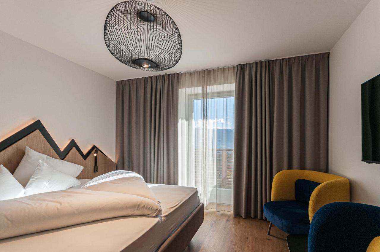 Alpin & Stylehotel Die Sonne Parcines Esterno foto